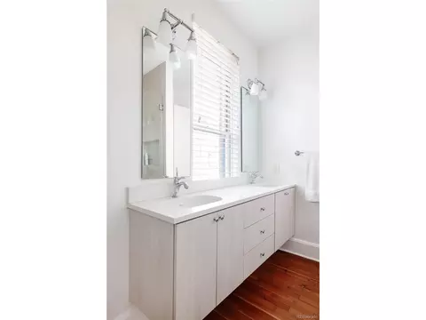 2537 Curtis St, Denver, CO 80205 photo 20