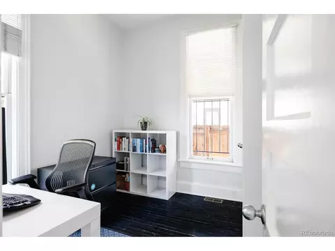 2537 Curtis St, Denver, CO 80205 photo 15