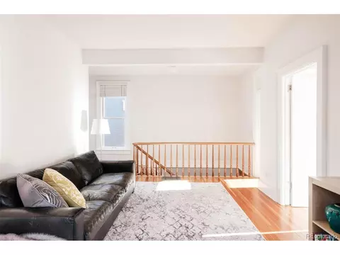 2537 Curtis St, Denver, CO 80205 photo 23