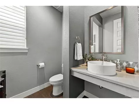 Bath - 8149 S Kellerman Cir, Aurora, CO 80016 photo 1 of 7