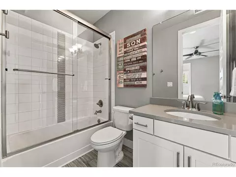 Bath - 8149 S Kellerman Cir, Aurora, CO 80016 photo 5 of 7