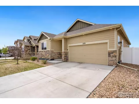 1529 Wavecrest Dr, Severance, CO 80550 photo 2