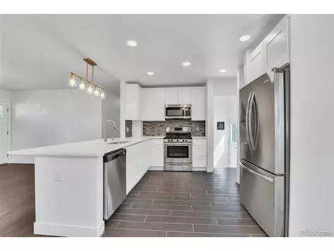 12464 E 13th Pl, Aurora, CO 80011 photo 8