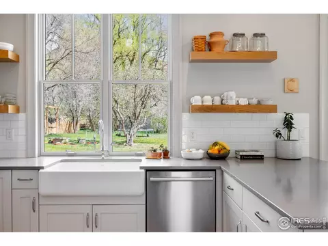 354 Apple Valley Rd, Lyons, CO 80540 photo 8