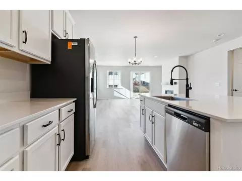 24521 E 37th Ave, Aurora, CO 80019 photo 10