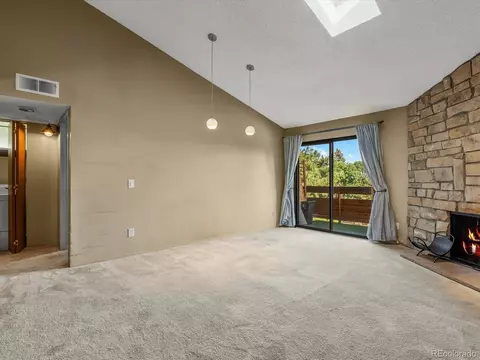 427 Wright St #306, Lakewood, CO 80228 photo 2