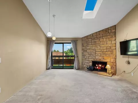 427 Wright St #306, Lakewood, CO 80228 photo 5
