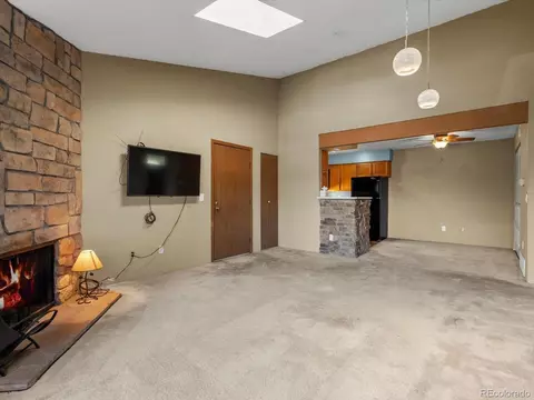 427 Wright St #306, Lakewood, CO 80228 photo 4