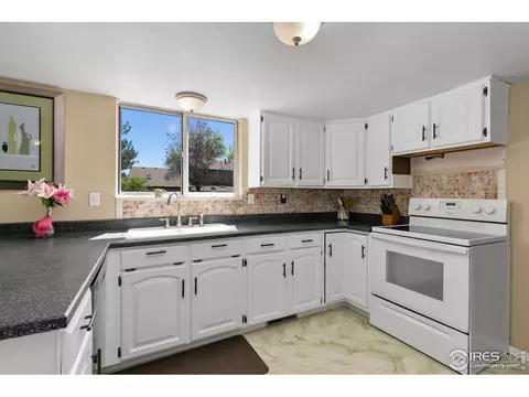 11496 Cherry Dr, Thornton, CO 80233 photo 5