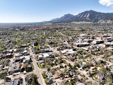 1925 Spruce St, Boulder, CO 80302