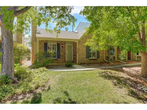 7540 S Cove Cir, Centennial, CO 80122