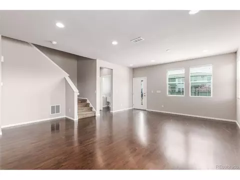 16205 E Warner Dr, Denver, CO 80239 photo 8