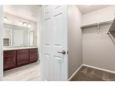16205 E Warner Dr, Denver, CO 80239 photo 21