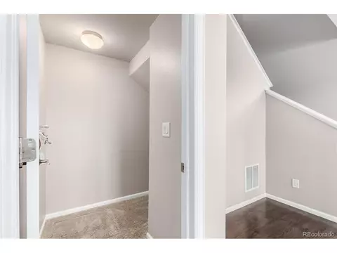 16205 E Warner Dr, Denver, CO 80239 photo 31