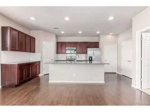 16205 E Warner Dr, Denver, CO 80239 photo 11