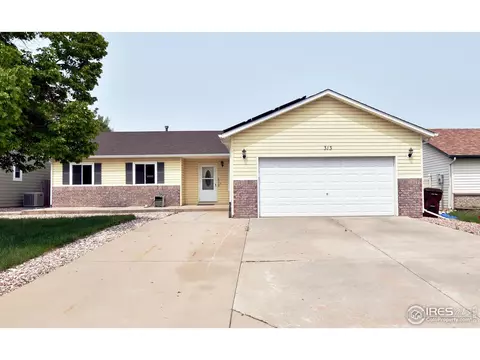 313 N 49th Ave Ct, Greeley, CO 80634