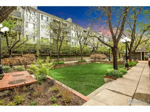 2201 Pearl St #111, Boulder, CO 80302