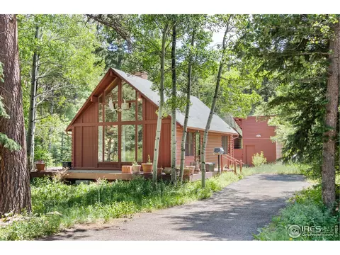 702 Riverside Dr, Lyons, CO 80540
