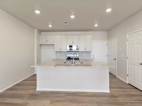 21203 E 63rd Dr, Aurora, CO 80019 photo 6