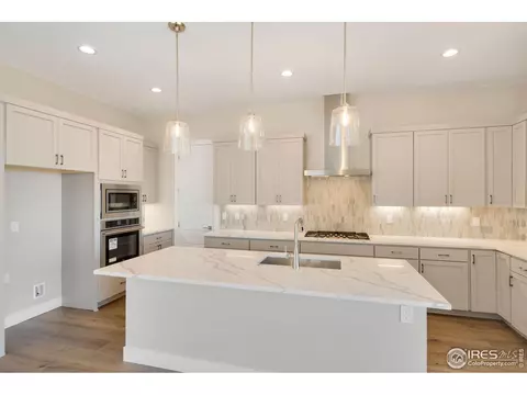 1869 Frost Dr, Windsor, CO 80550