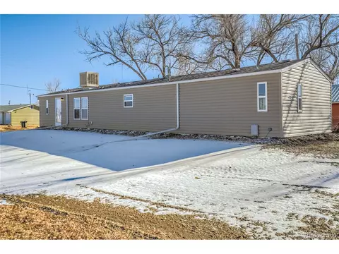 490 3rd, Limon, CO 80828 photo 3