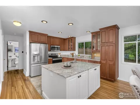 465 S 38th St, Boulder, CO 80305 photo 2