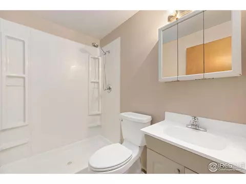 306 E Colorado Ave, Berthoud, CO 80513 photo 23