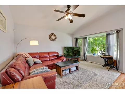 2922 Hawk Dr, Evans, CO 80620 photo 3