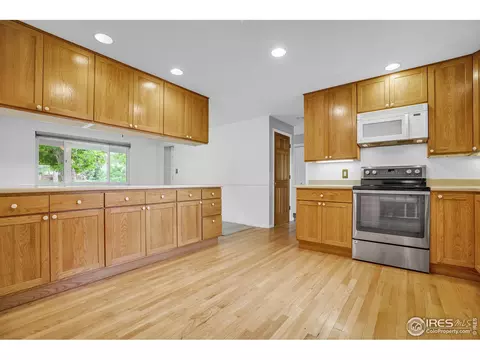 1050 Toedtli Dr, Boulder, CO 80305 photo 10
