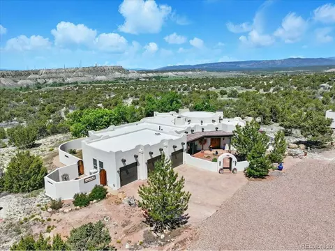 321 Bowie Rd, Penrose, CO 81240