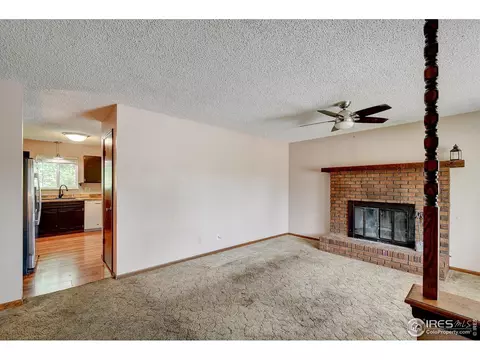 310 46th Ave, Greeley, CO 80634 photo 2