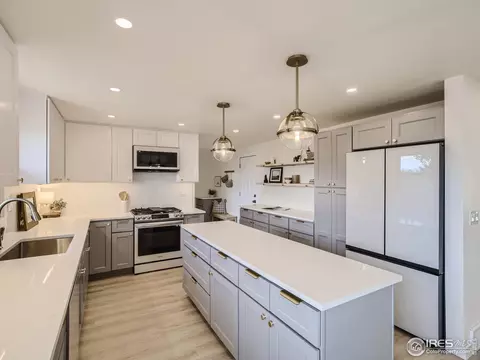 307 Westview Ct, Longmont, CO 80504