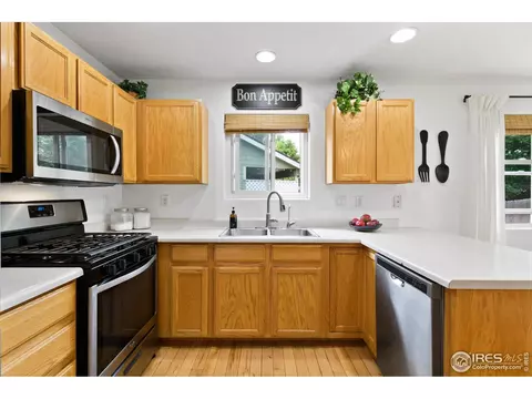 306 Hemlock Dr, Windsor, CO 80550 photo 7