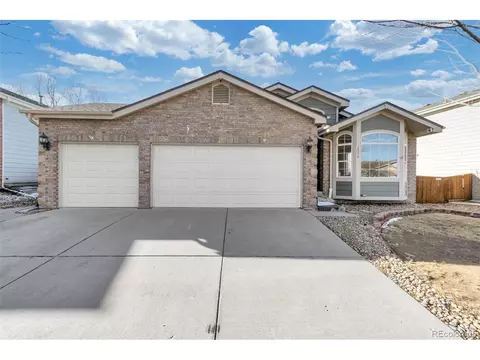 18376 E Amherst Dr, Aurora, CO 80013 photo 1