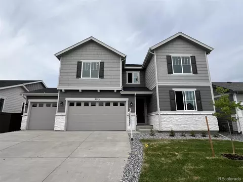 9725 Ceylon Ct, Commerce City, CO 80022
