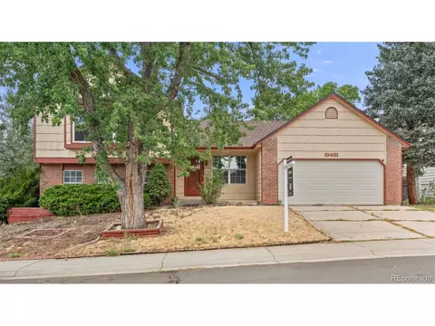 19481 E Navarro Dr, Aurora, CO 80013 photo 2