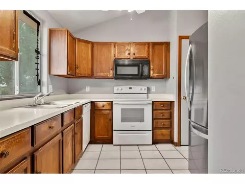 19481 E Navarro Dr, Aurora, CO 80013 photo 7