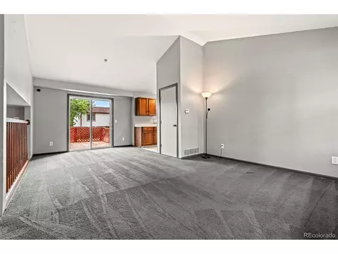 19481 E Navarro Dr, Aurora, CO 80013 photo 4