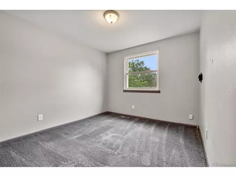 19481 E Navarro Dr, Aurora, CO 80013 photo 13