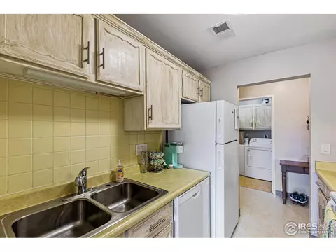 2141 Baseline Rd #17, Boulder, CO 80302 photo 7