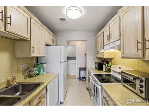 2141 Baseline Rd #17, Boulder, CO 80302 photo 8