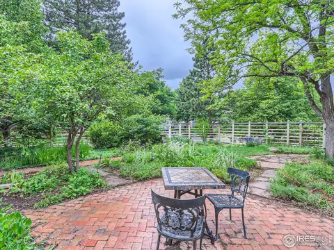 3922 Orchard Ct, Boulder, CO 80304 photo 6