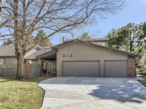 24 Beacon Hill Ln, Greenwood Village, CO 80111