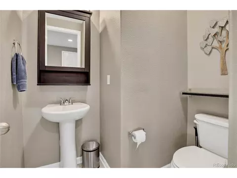 21439 E Union Dr, Aurora, CO 80015 photo 13