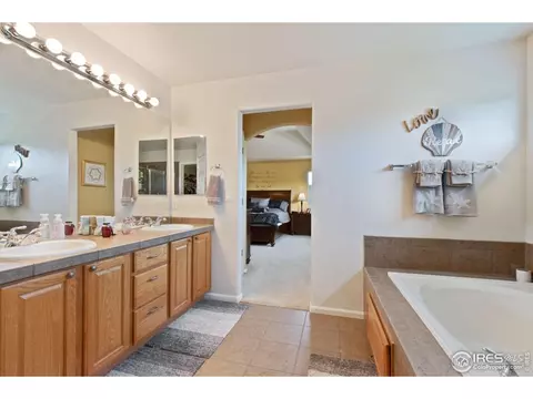 2767 E 139th Pl, Thornton, CO 80602 photo 5