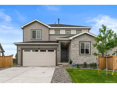 986 N Yantley Ct, Watkins, CO 80137