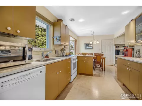 345 S 36th St, Boulder, CO 80305 photo 6