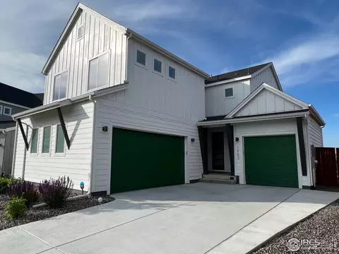 1963 Blue Moon Dr, Windsor, CO 80550 photo 2