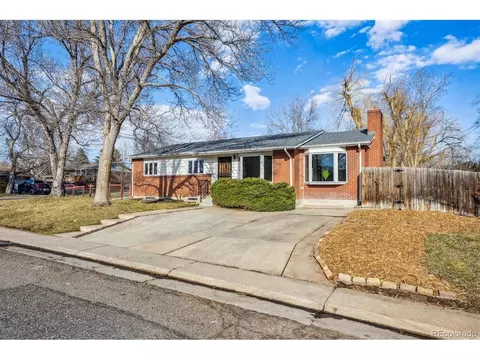 6596 Iris Way, Arvada, CO 80004 photo 4