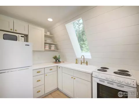 100 Elk Rd, Lyons, CO 80540 photo 9